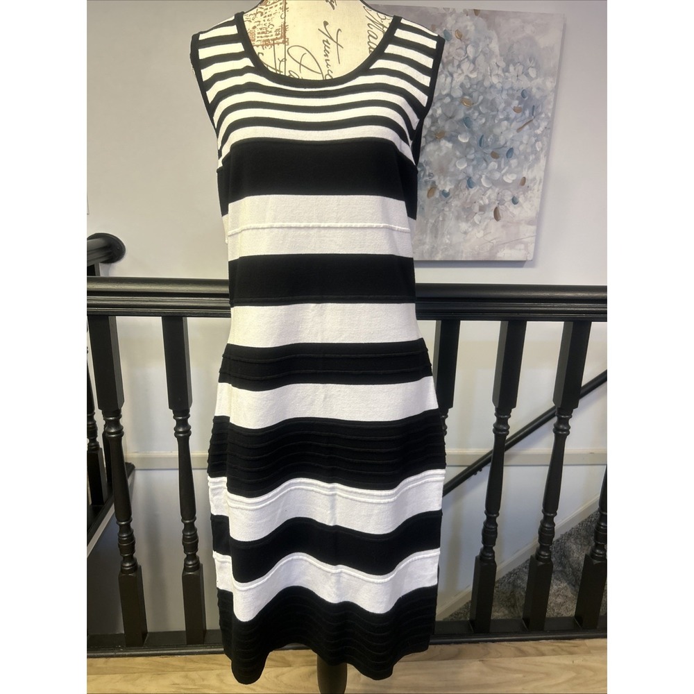 Elena Wang Tiered Sleeveless Black/white Strip Knit Occasion Dress Size L NWT